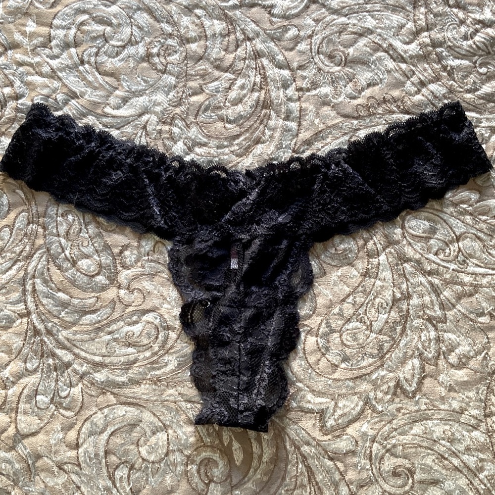 New NWOT Adore Me black lace thong panties Sz XL